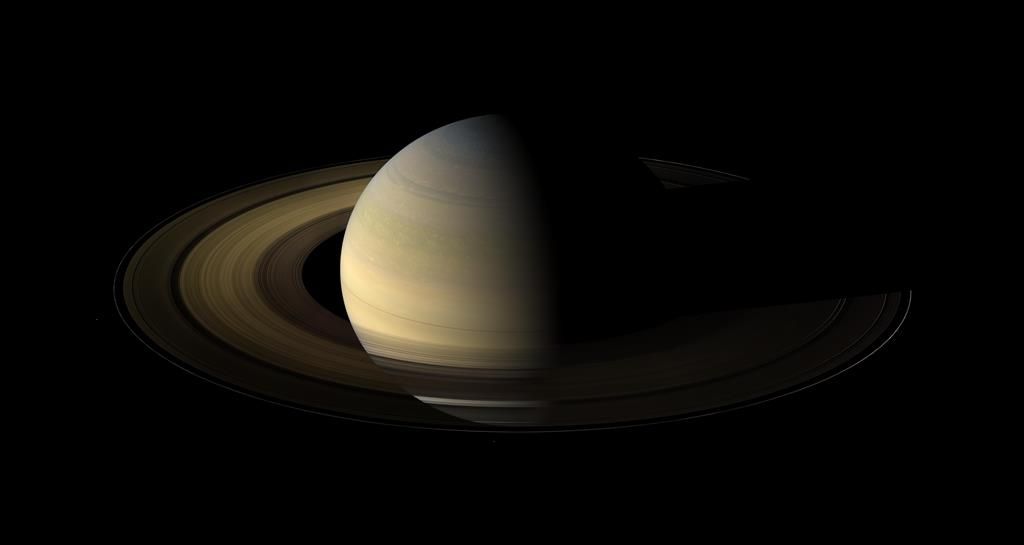fotografii-Saturna-4.jpg